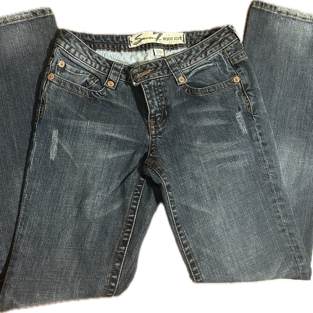 Seven7 Women's casual high rise Dark Blue Boot Cut Jeans
Size 29 X 31